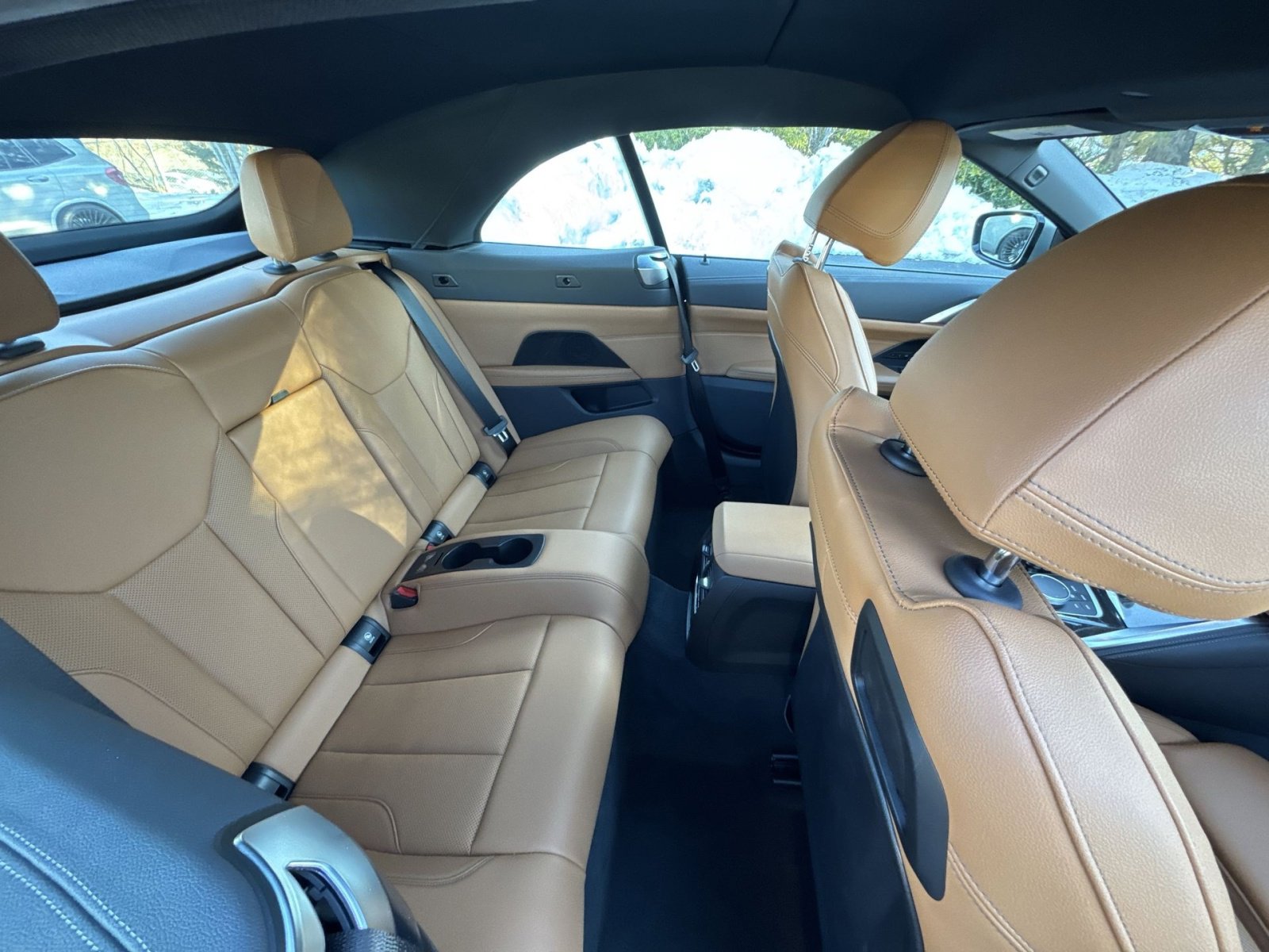 Used 2023 BMW 440i xDrive Convertible w/ Premium Package image 31