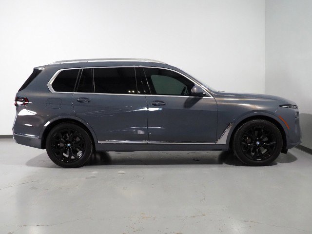 Used 2024 BMW X7 xDrive40i image 5