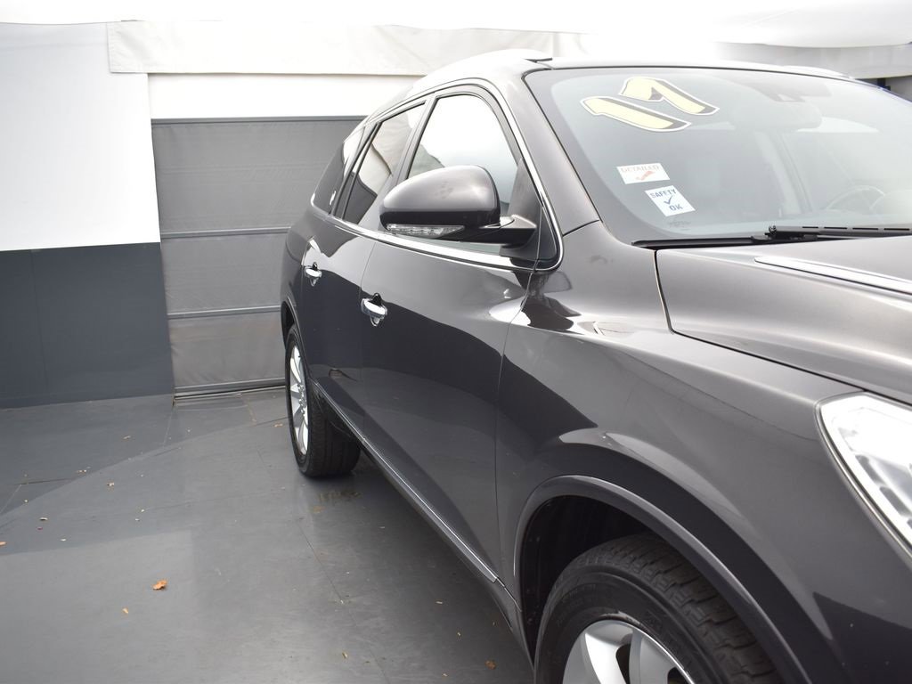 Used 2017 Buick Enclave Premium w/ Experience Buick Package image 40