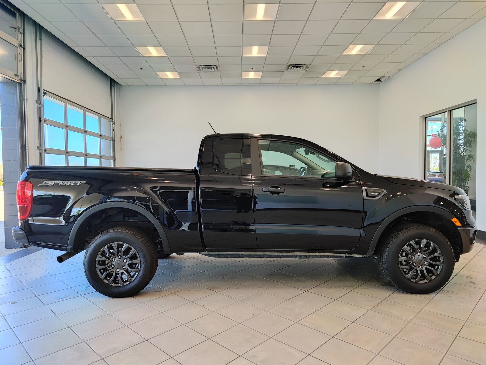 Used 2023 Ford Ranger XLT w/ Equipment Group 301A Mid image 2