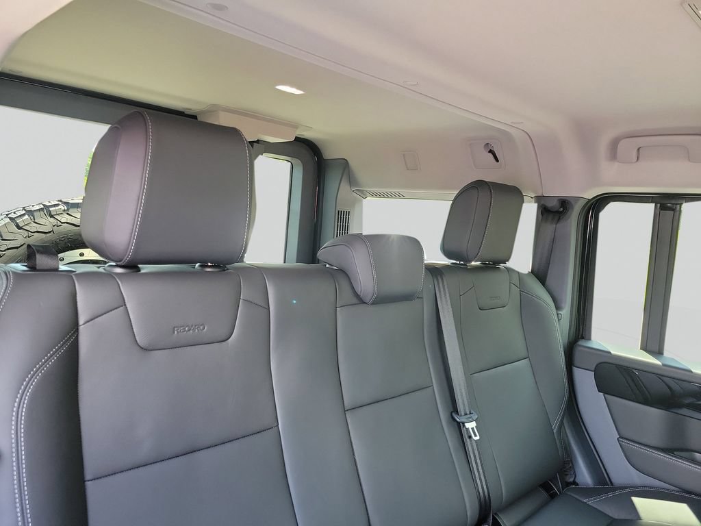 Used 2024 INEOS Grenadier Station Wagon AWD/4WD image 32
