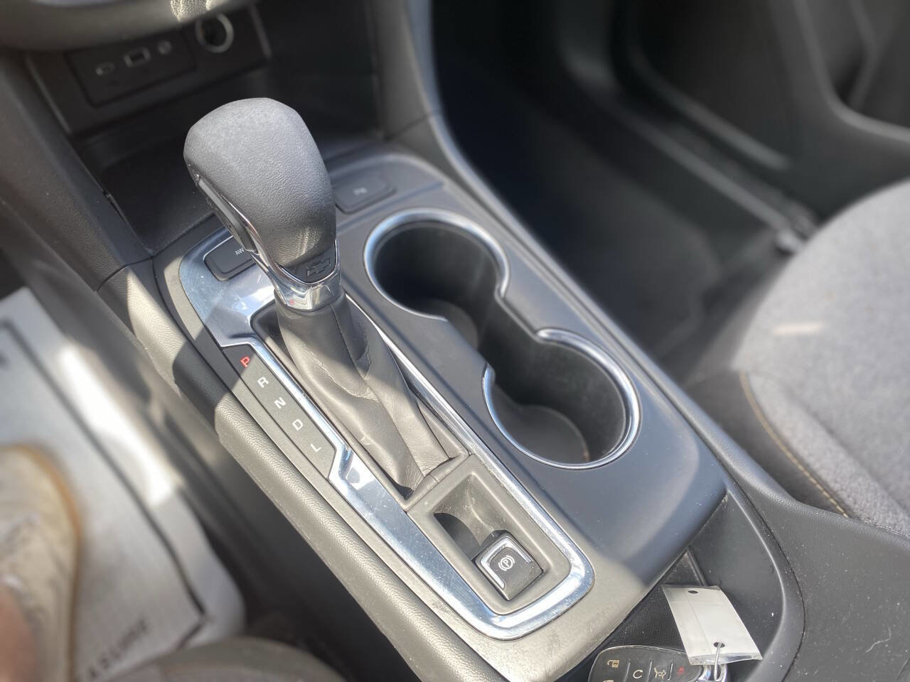 Used 2023 Chevrolet Equinox LT w/ Driver Convenience Package image 12