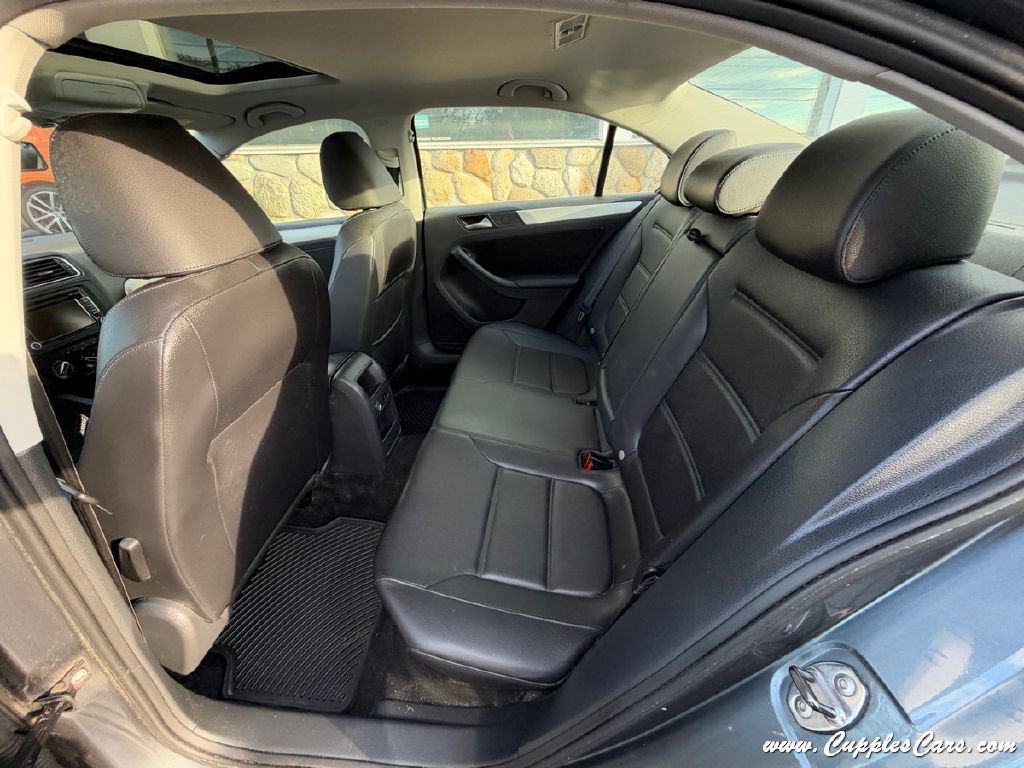 Used 2014 Volkswagen Jetta SE FWD image 20