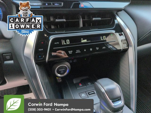 Used 2024 Toyota Venza Limited AWD/4WD image 17