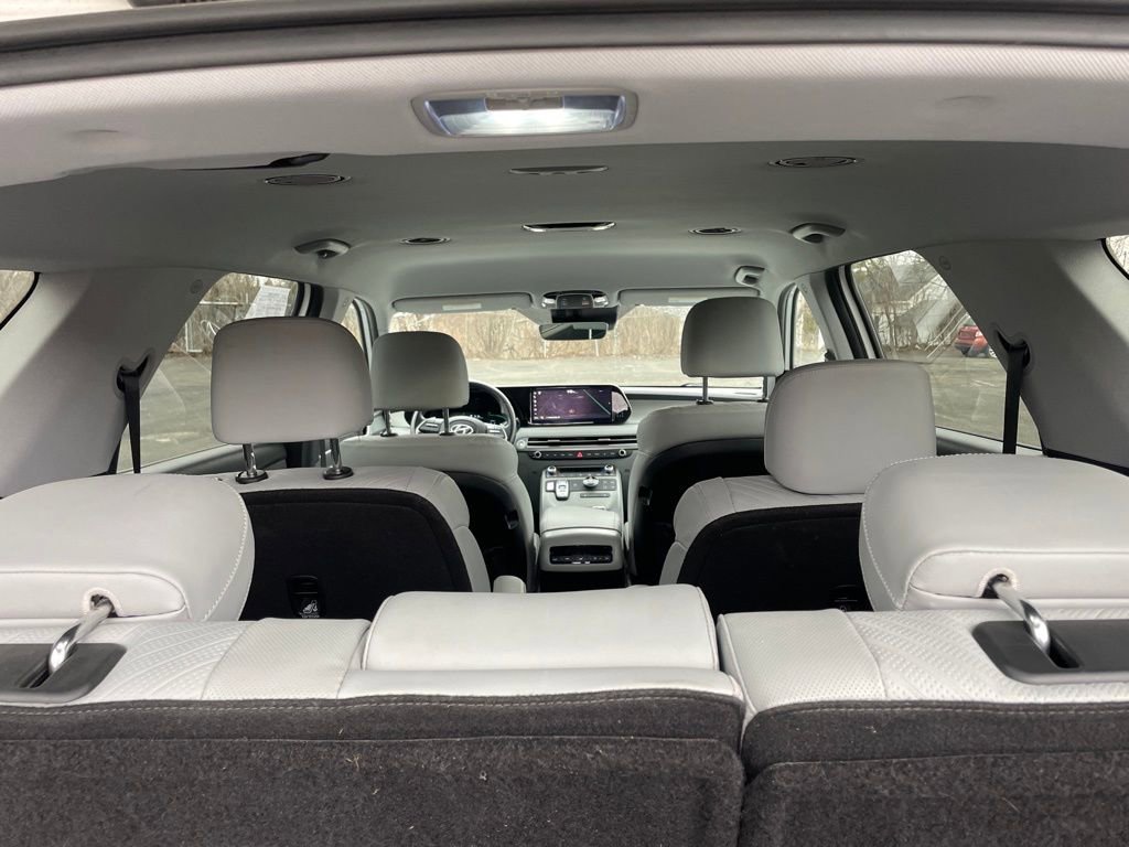 Used 2023 Hyundai Palisade SEL w/ Cargo Package image 7