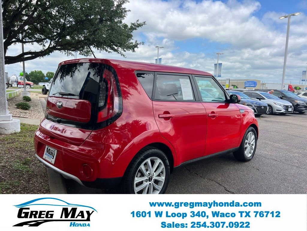 Used 2017 Kia Soul + FWD image 6