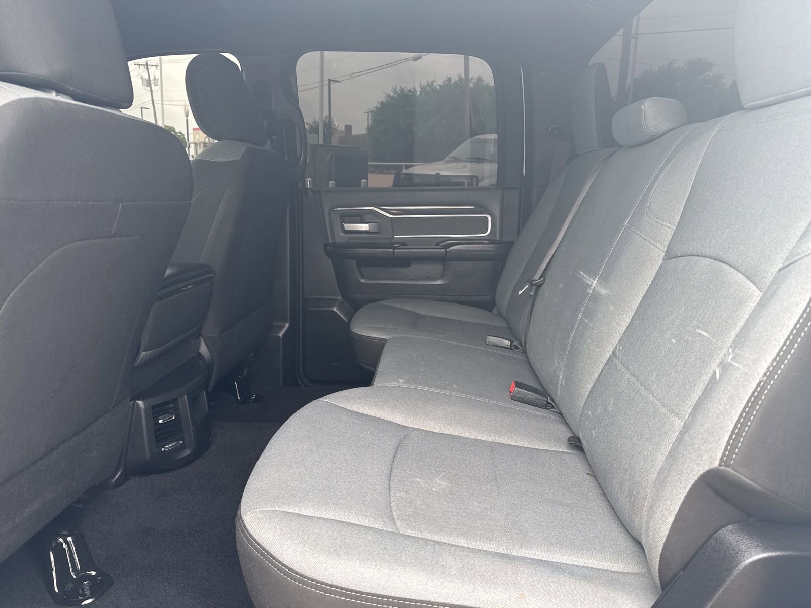 Used 2022 RAM 3500 Big Horn AWD/4WD image 10