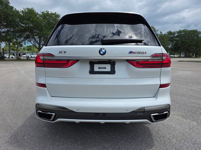 Used 2021 BMW X7 M50i image 4