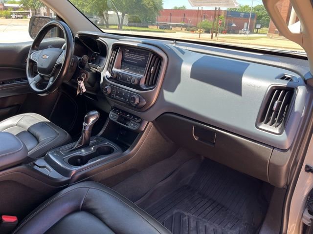 Used 2022 Chevrolet Colorado Z71 w/ Safety Package AWD/4WD image 26