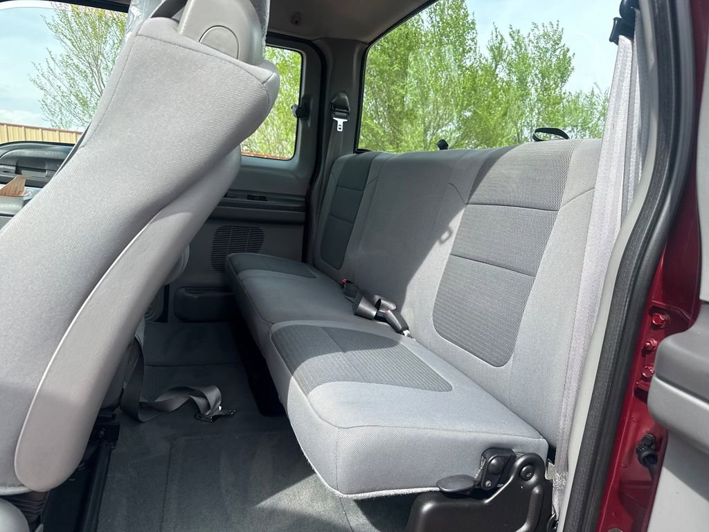 Used 2004 Ford F250 4x4 SuperCab Super Duty image 17