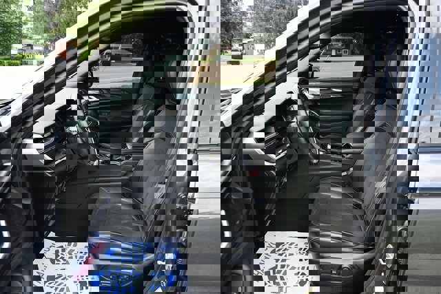 Used 2022 Jeep Grand Cherokee L Laredo image 28