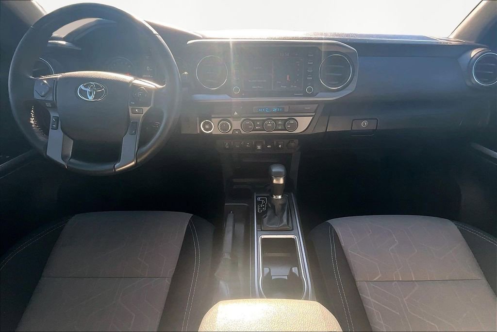 Used 2023 Toyota Tacoma TRD Sport w/ Technology Package image 16