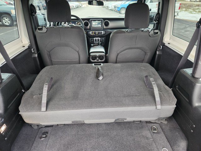 Used 2018 Jeep Wrangler Sport image 18