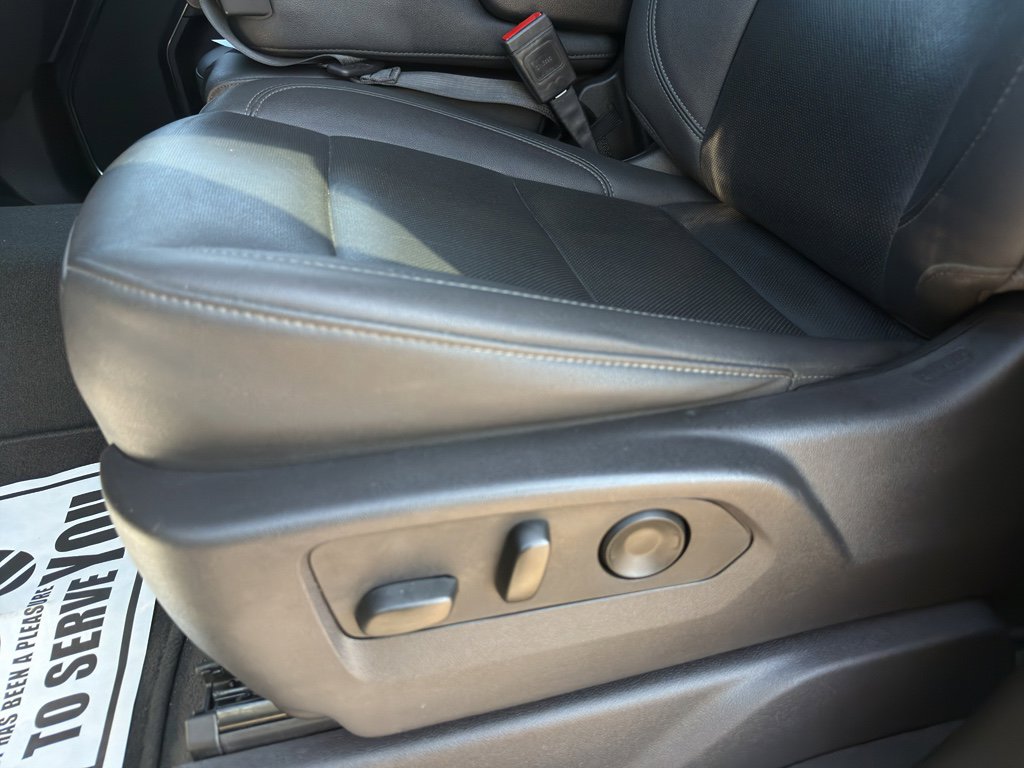 Used 2024 GMC Sierra 1500 SLT image 14