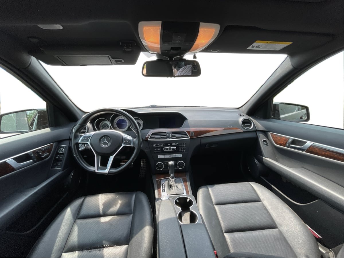 Used 2014 Mercedes-Benz C 300 4MATIC Sedan image 26