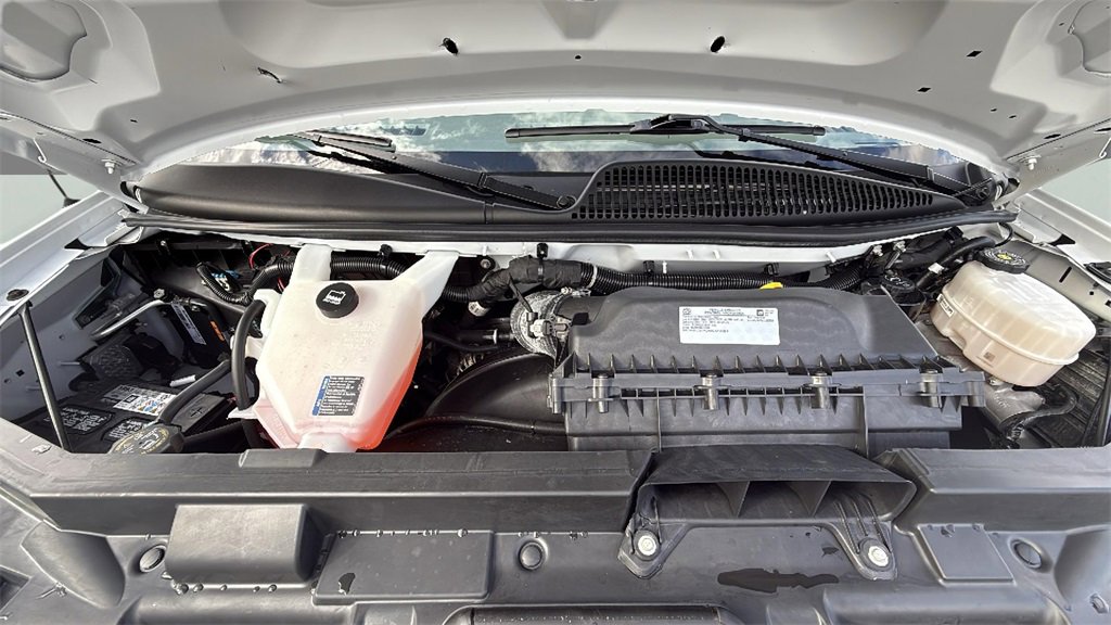 Used 2024 Chevrolet Express 2500 w/ Driver Convenience Package image 31