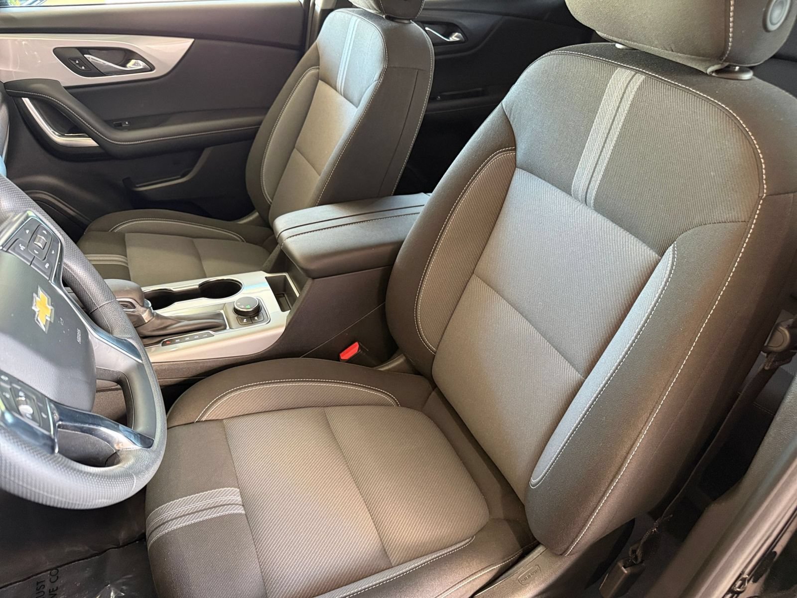 Used 2026 Chevrolet Blazer LT FWD image 27