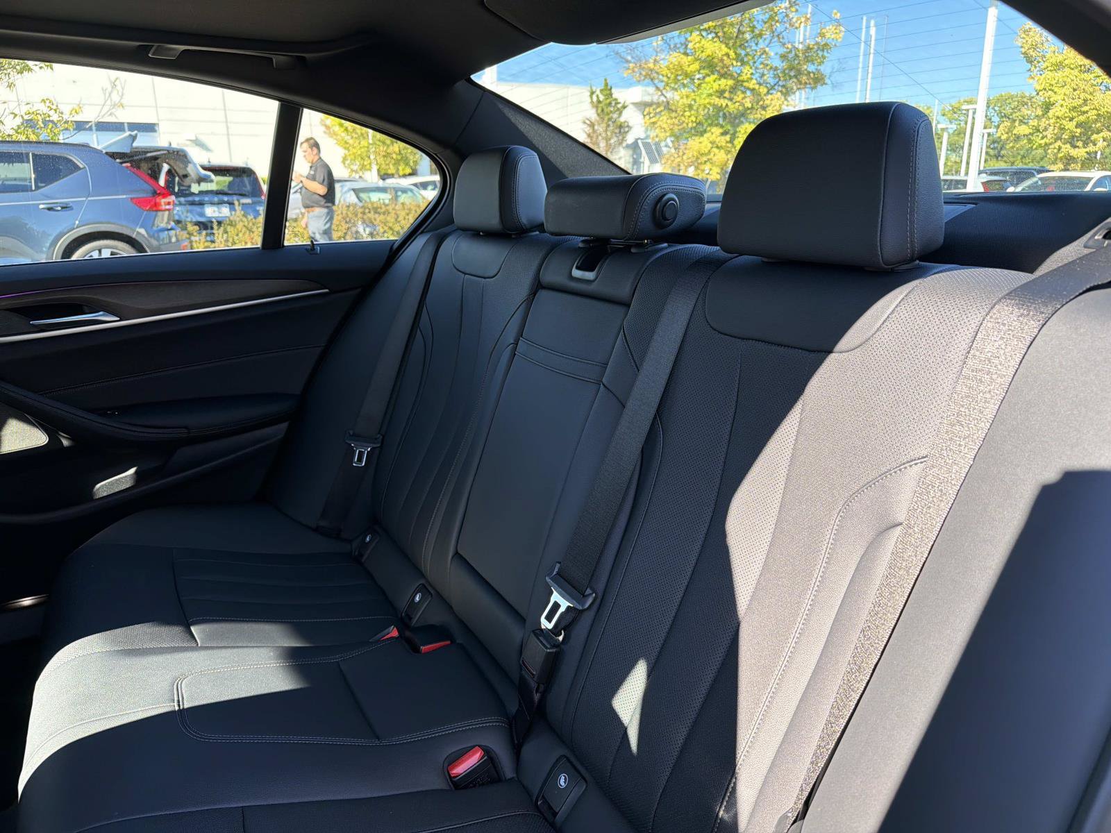 Certified 2023 BMW 530i xDrive w/ Premium Package AWD/4WD image 25