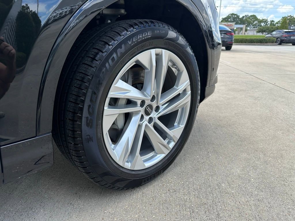 Used 2024 Audi Q7 2.0T Premium Plus w/ Premium Plus Package AWD/4WD image 35