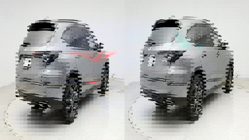 Used 2023 Acura MDX A-Spec image 5