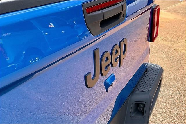 Used 2022 Jeep Gladiator Sport AWD/4WD image 22