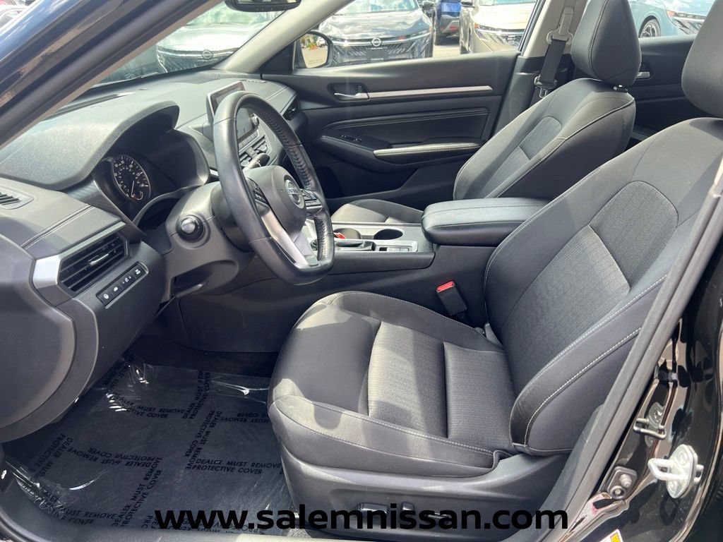 Used 2019 Nissan Altima 2.5 SV FWD image 9