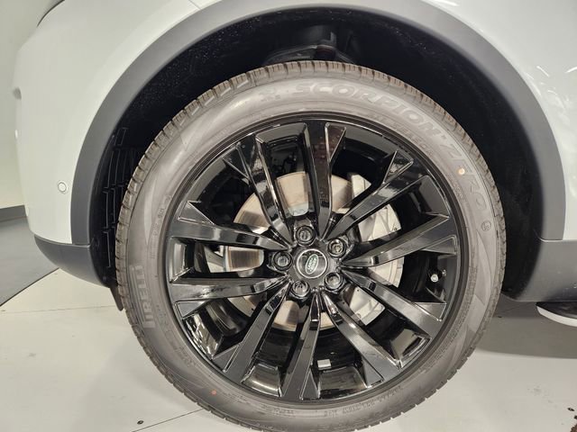 New 2026 Land Rover Discovery S AWD/4WD image 8