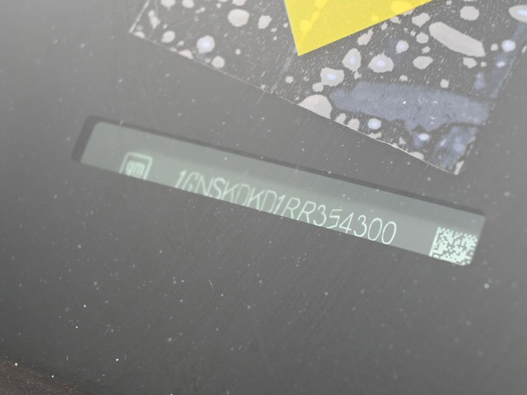 Used 2024 Chevrolet Suburban Z71 image 18