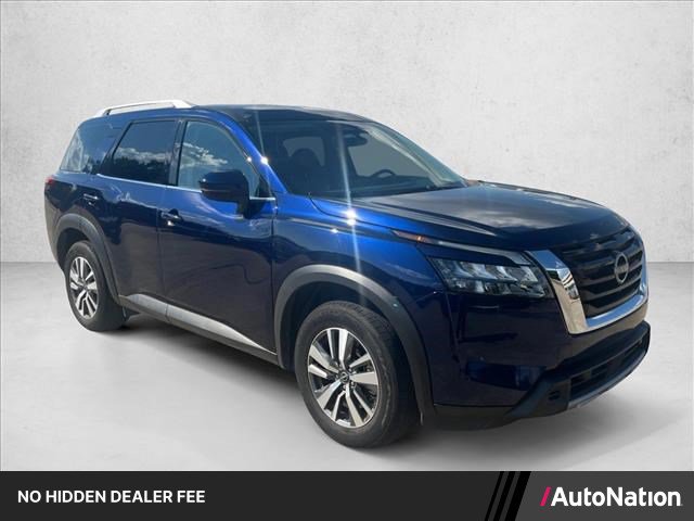 Used 2025 Nissan Pathfinder SL