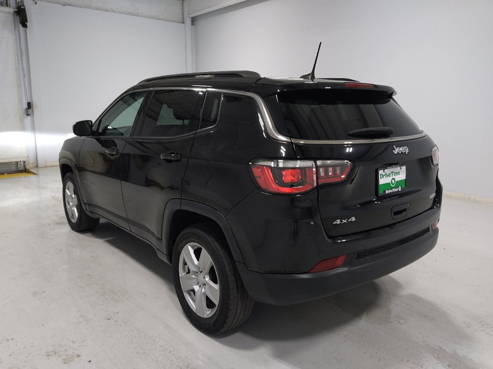 Used 2022 Jeep Compass Latitude w/ Sun and Sound Group AWD/4WD image 5