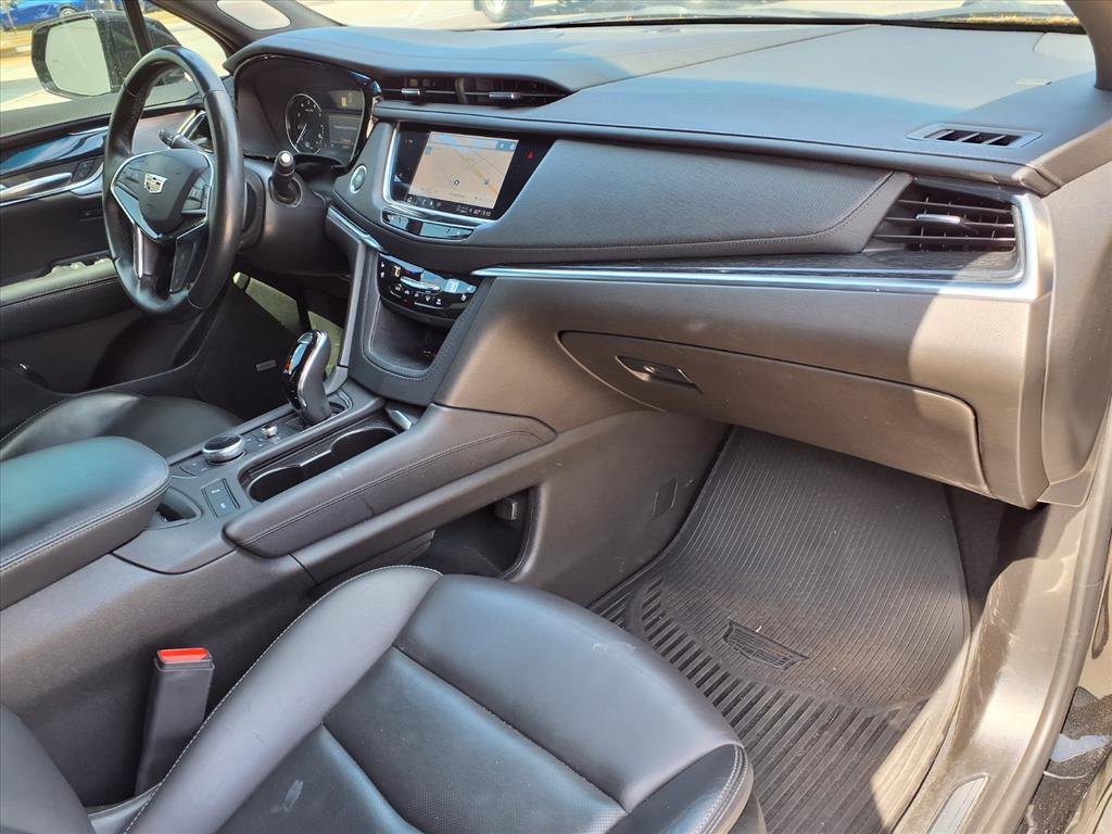 Used 2023 Cadillac XT5 Premium Luxury image 8