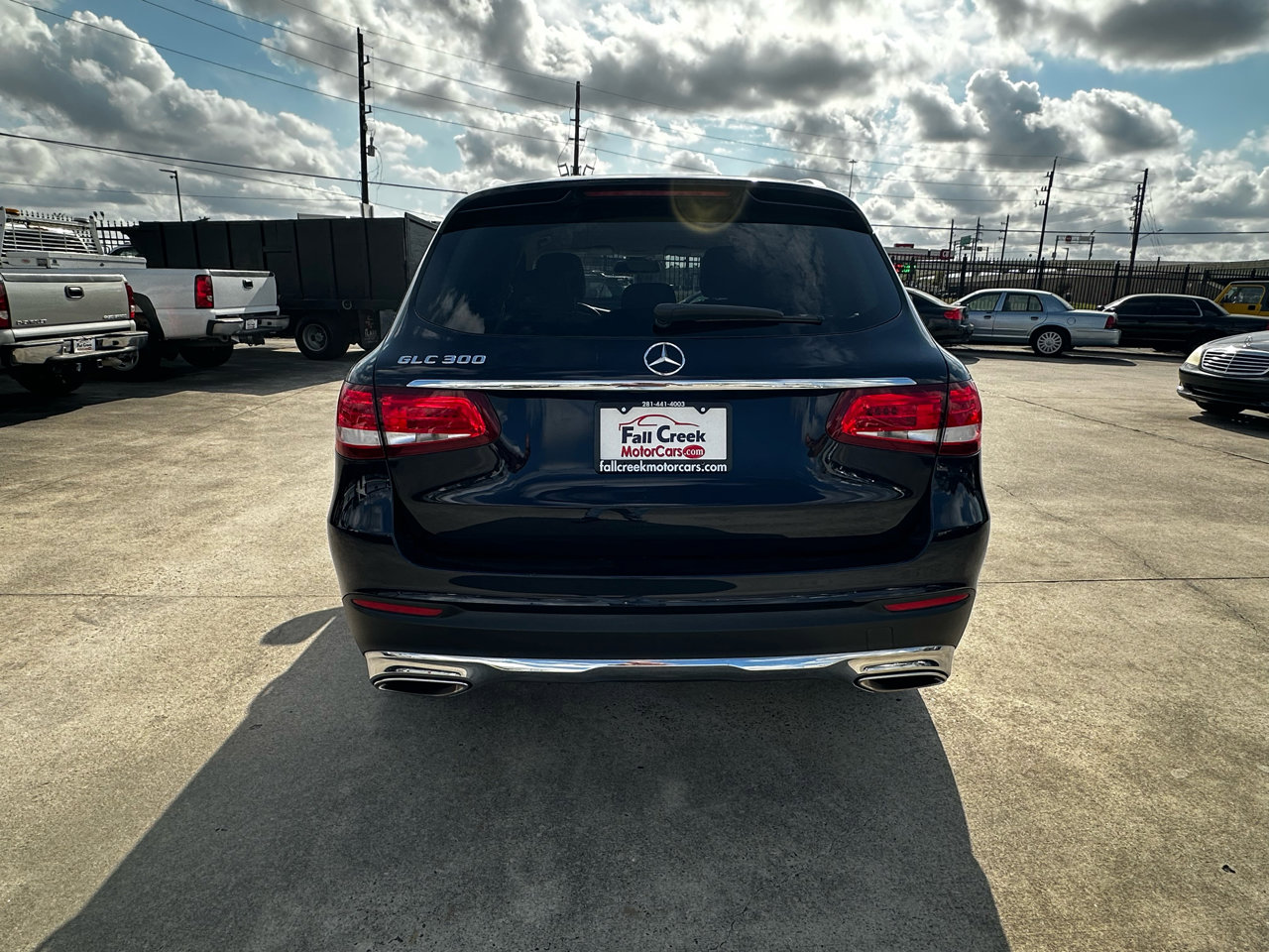 Used 2019 Mercedes-Benz GLC 300 image 4