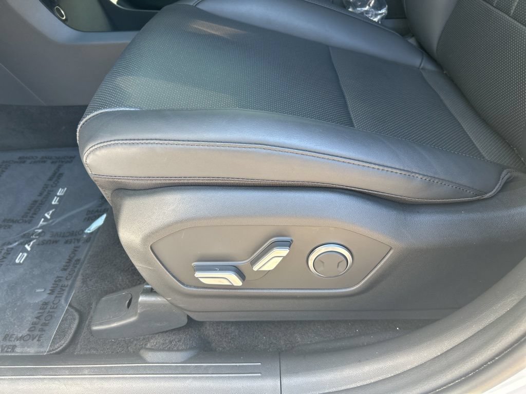 Certified 2026 Hyundai Santa Fe SEL FWD image 17