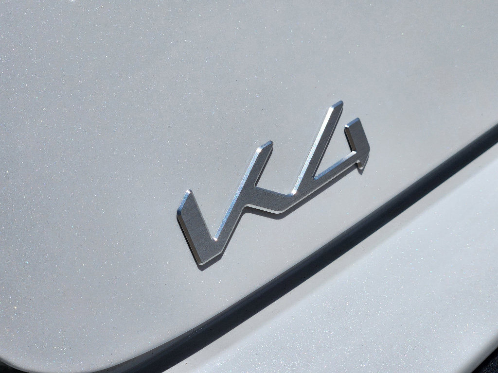 New 2026 Kia K4 LX image 8