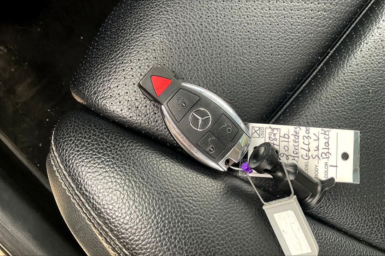 Used 2016 Mercedes-Benz GLC 300 image 12