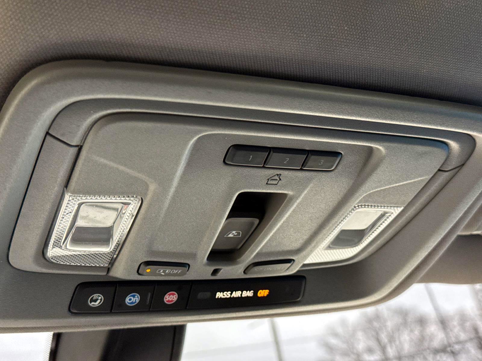 Certified 2021 Chevrolet Silverado 1500 LTZ w/ Z71 Off-Road Package image 26