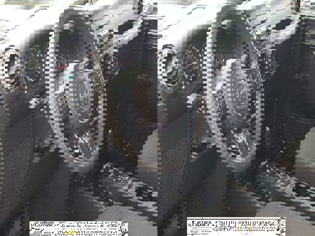 Used 2018 Jeep Wrangler Unlimited Sport image 12