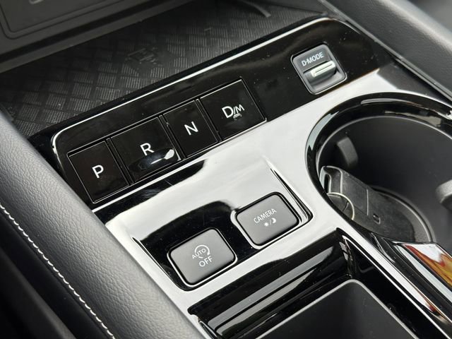 Certified 2025 Nissan Murano SL image 32