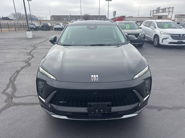 Used 2025 Buick Envision Sport Touring image 9