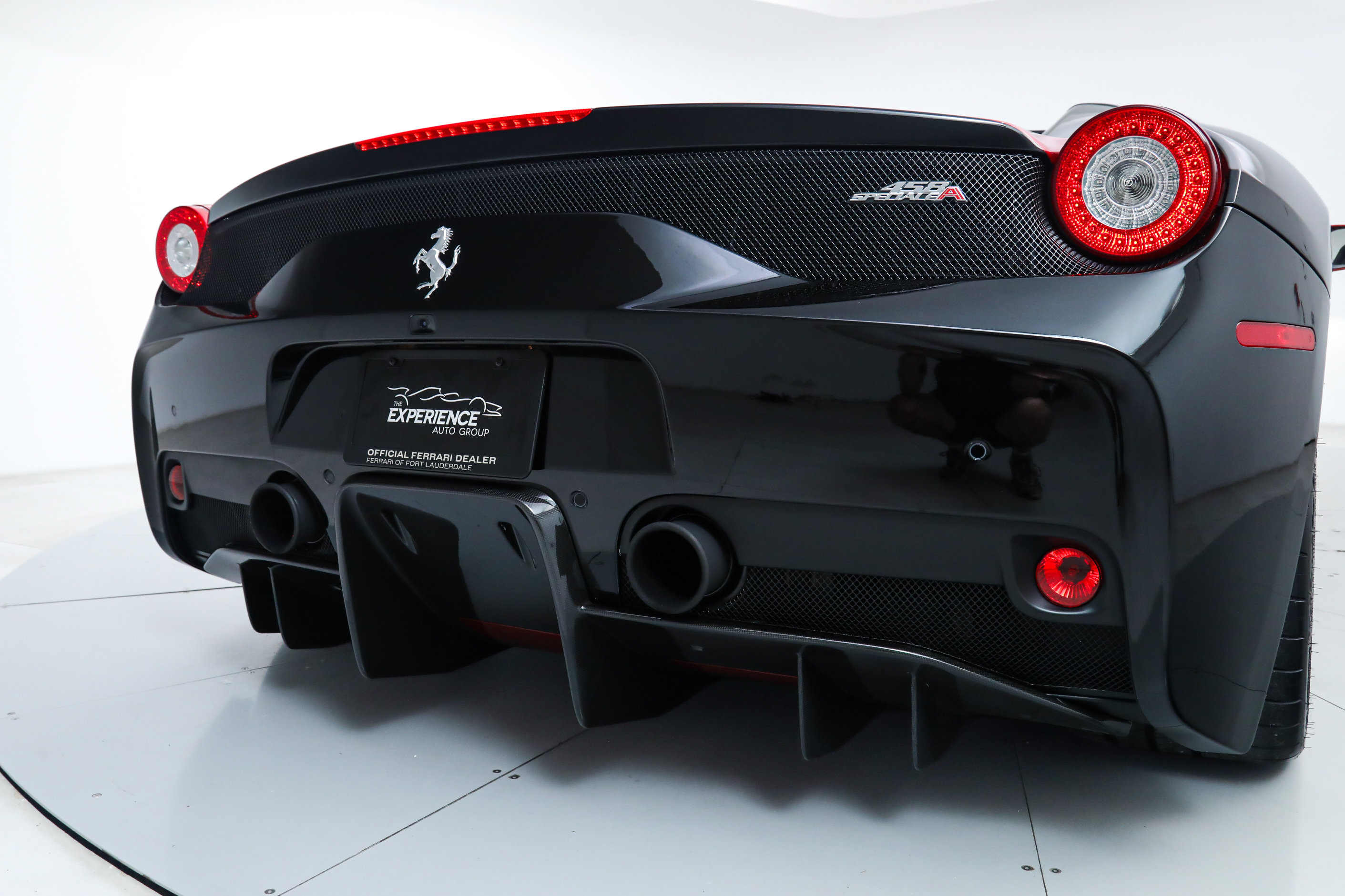 Certified 2015 Ferrari 458 Speciale A RWD image 23