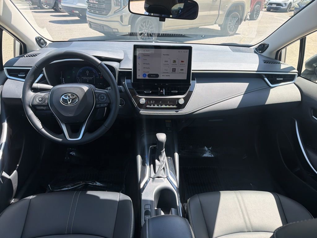 Used 2025 Toyota Corolla XLE image 21