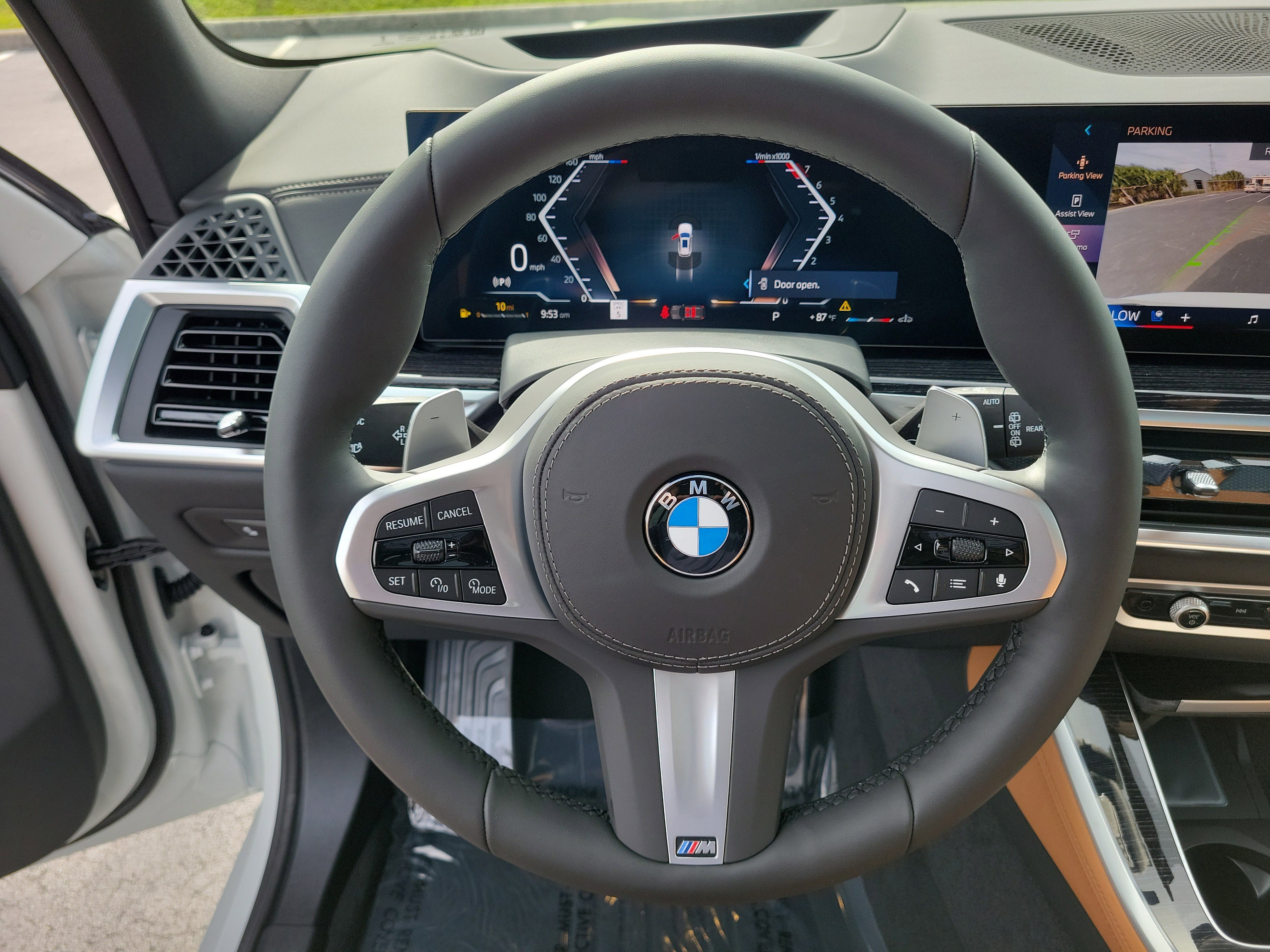 New 2026 BMW X5 xDrive40i w/ M Sport Package AWD/4WD image 22