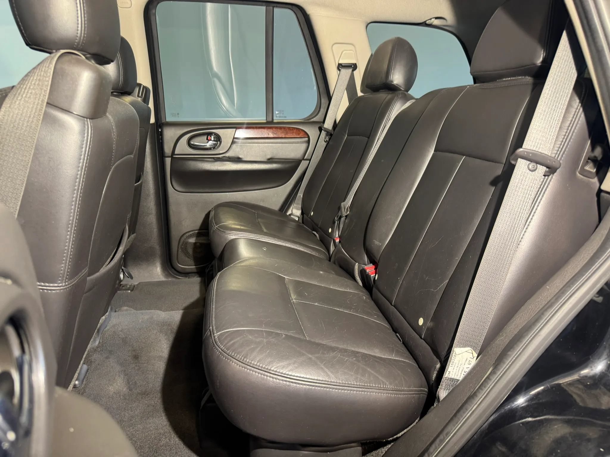 Used 2007 GMC Envoy Denali AWD/4WD image 25