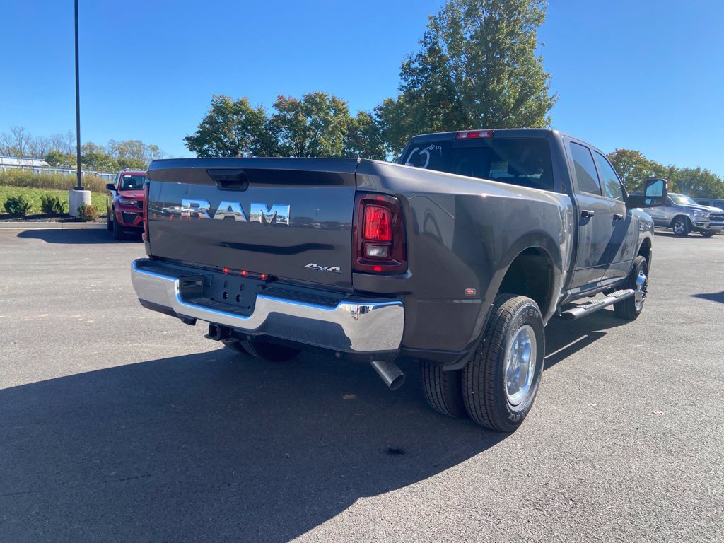 New 2027 RAM 3500 Tradesman AWD/4WD image 3