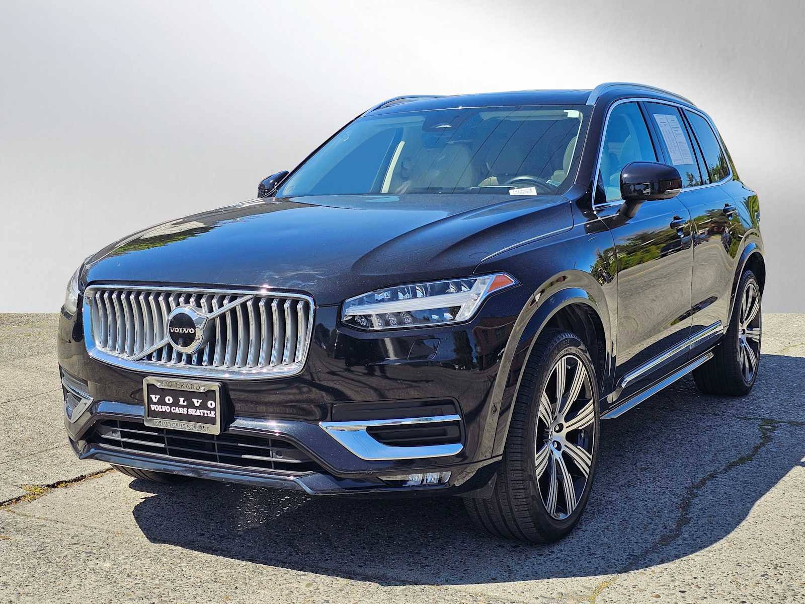Used 2023 Volvo XC90 B6 Ultimate w/ Protection Package Premier AWD/4WD image 7