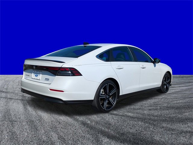 Used 2023 Honda Accord Sport image 4