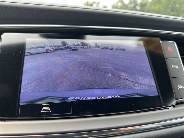 Used 2024 Buick Enclave Essence w/ Experience Buick Package AWD/4WD image 25