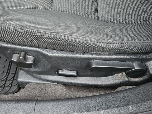 Used 2010 Ford Fusion SE FWD image 27