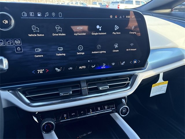 New 2026 Chevrolet Equinox EV LT image 13