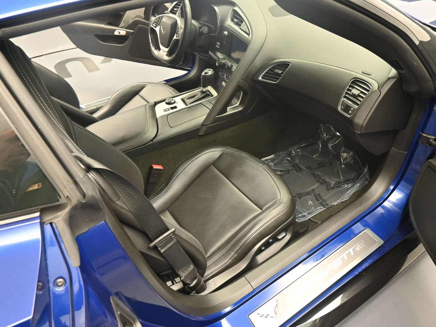 Used 2018 Chevrolet Corvette Grand Sport RWD image 18